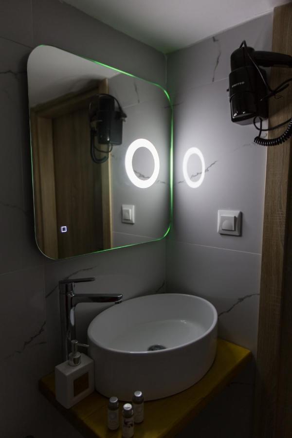 Metropolitan, Nilie Hospitality Mgmt Appartement Thessaloniki Buitenkant foto